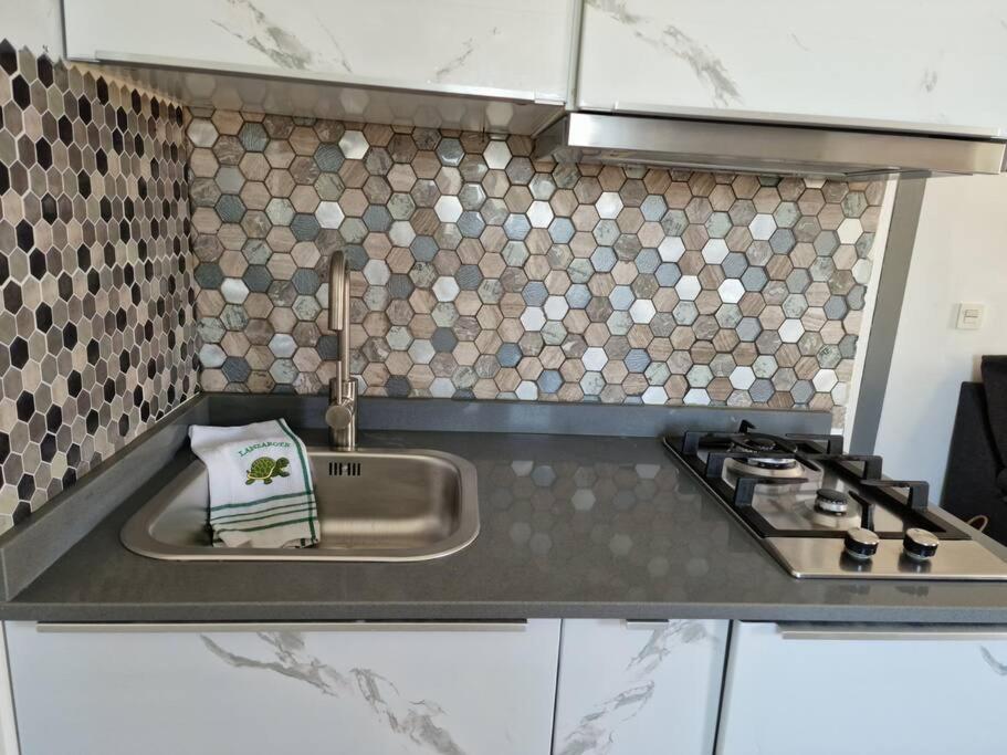 Rockbeach Bungalow Costa Teguise Ngoại thất bức ảnh
