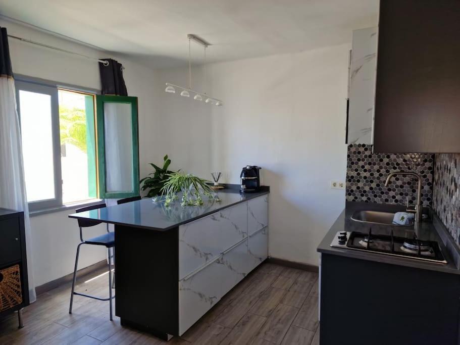 Rockbeach Bungalow Costa Teguise Ngoại thất bức ảnh