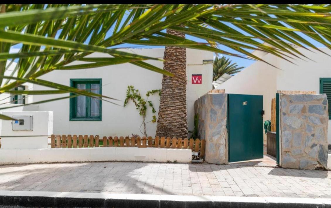 Rockbeach Bungalow Costa Teguise Ngoại thất bức ảnh